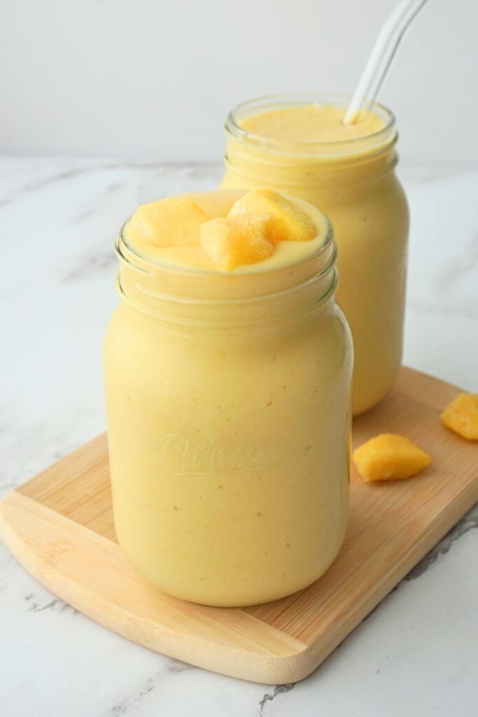 mango pineapple smoothie recipe