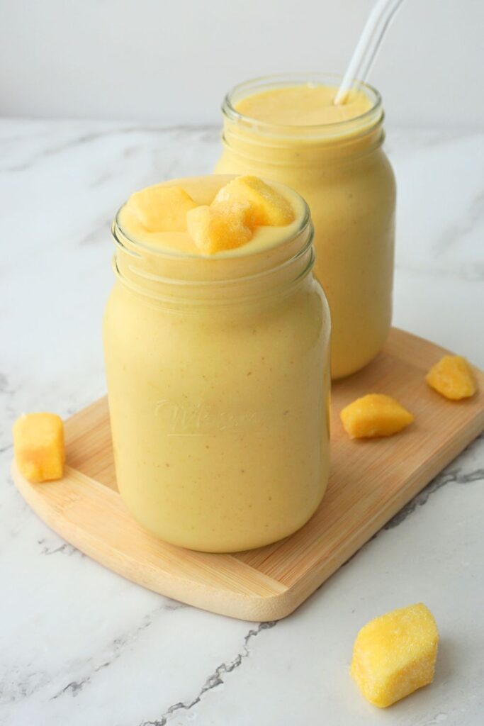 mango pineapple smoothie recipe