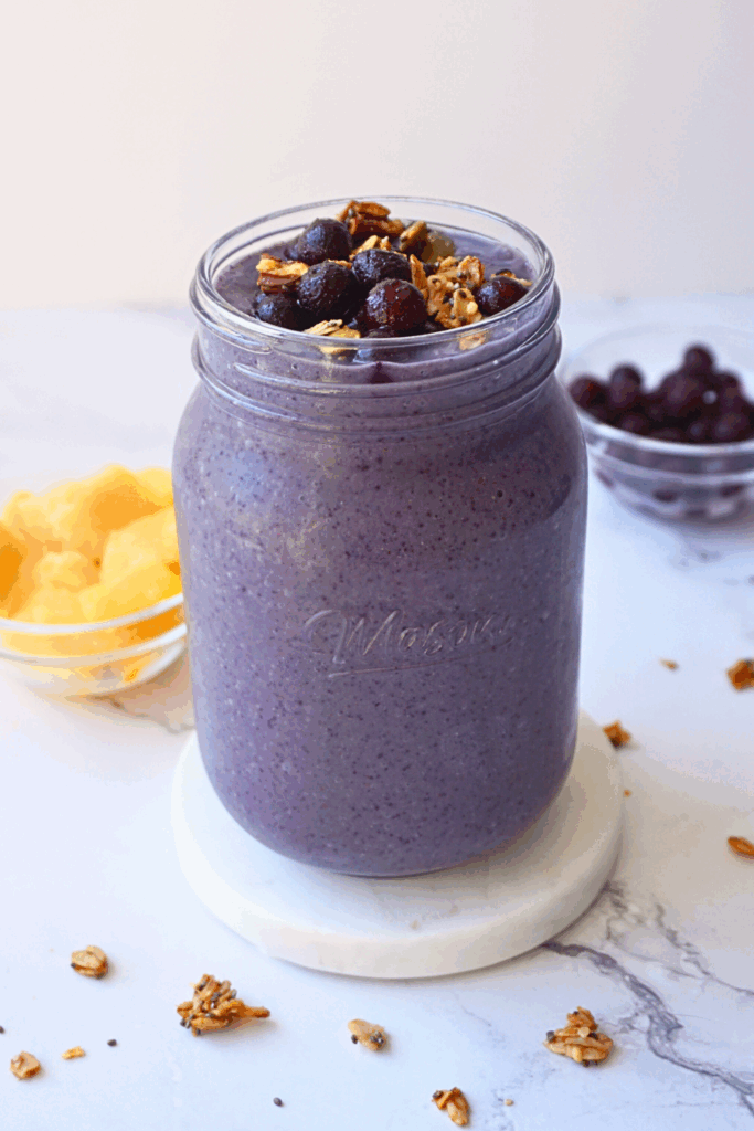 blueberry mango smoothie