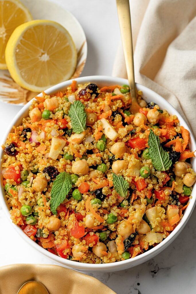 moroccan quinoa salad with chickpeas