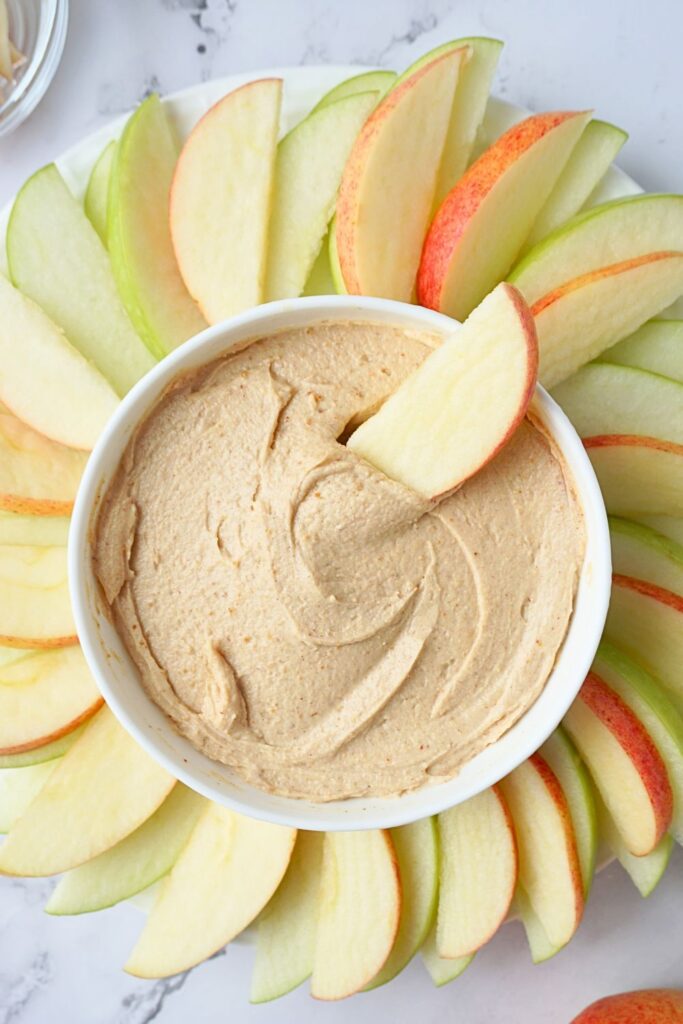 peanut butter yogurt dip for apples