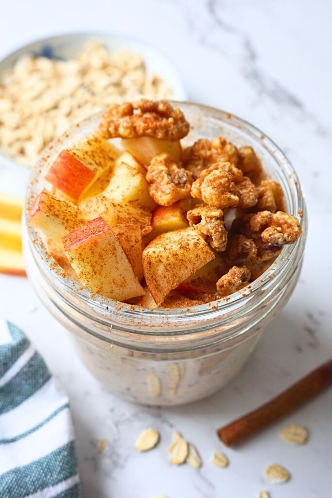 apple pie overnight oats
