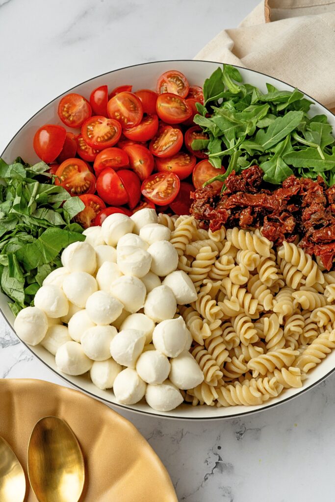 caprese pasta salad recipe
