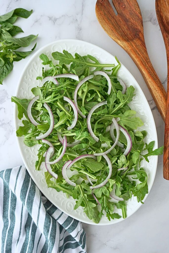 strawberry arugula salad