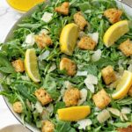 arugula salad with lemon vinaigrette dressing