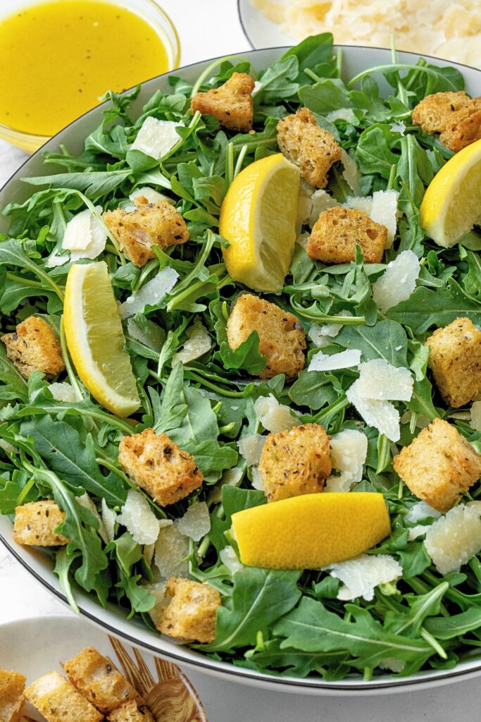 arugula salad with lemon vinaigrette dressing