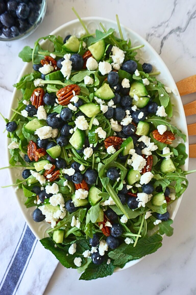 blueberry arugula salad