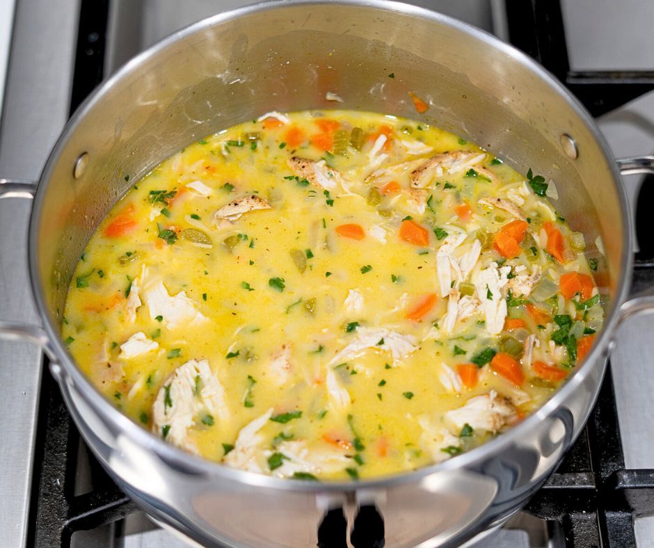 Avgolemono (Greek Lemon Chicken Soup)