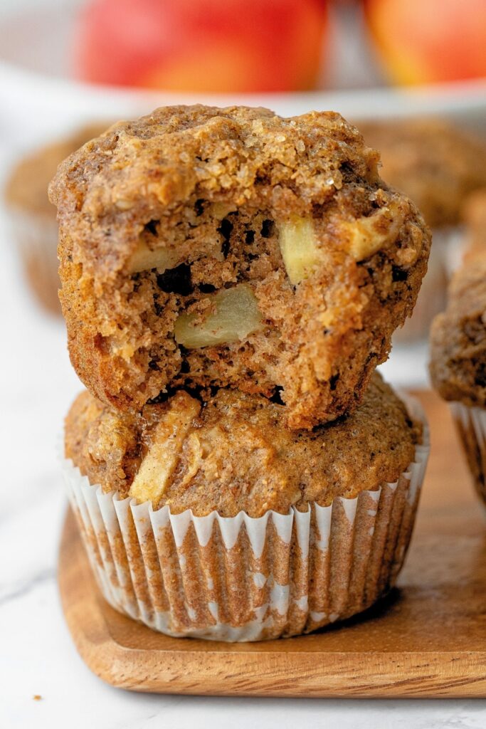 healthy apple muffins