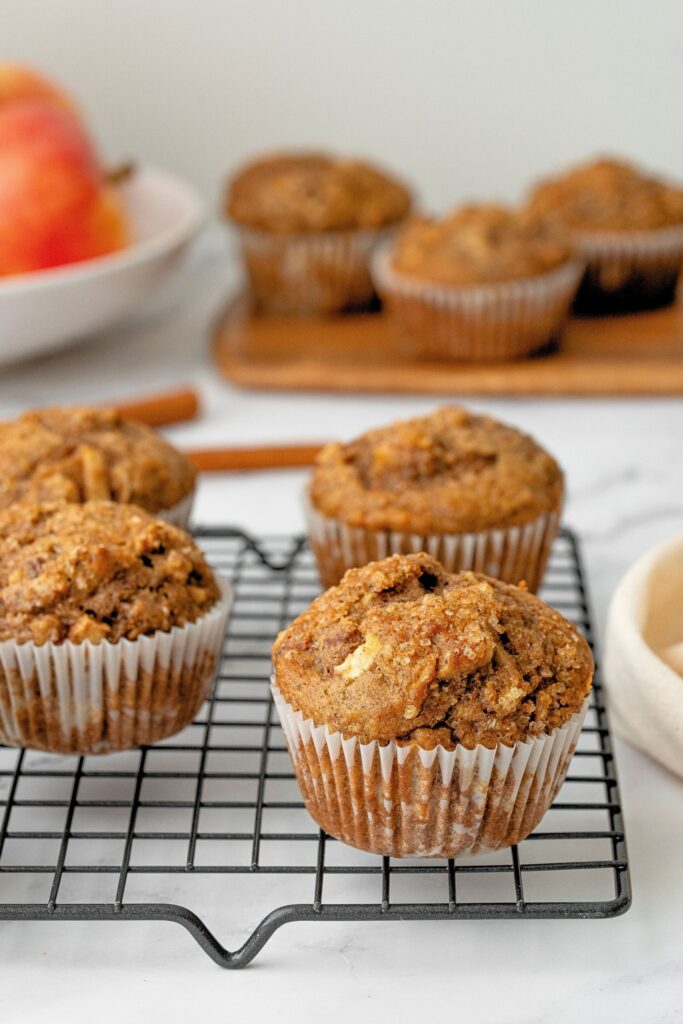 healthy apple muffins