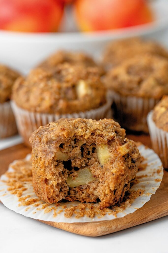 healthy apple muffins
