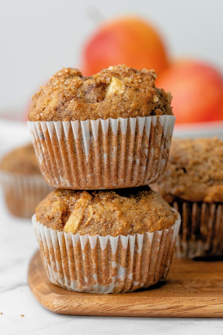 healthy apple muffins