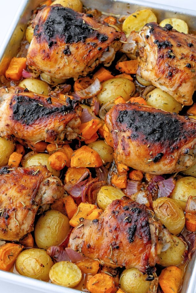 sheet pan chicken with potatoes and carrots